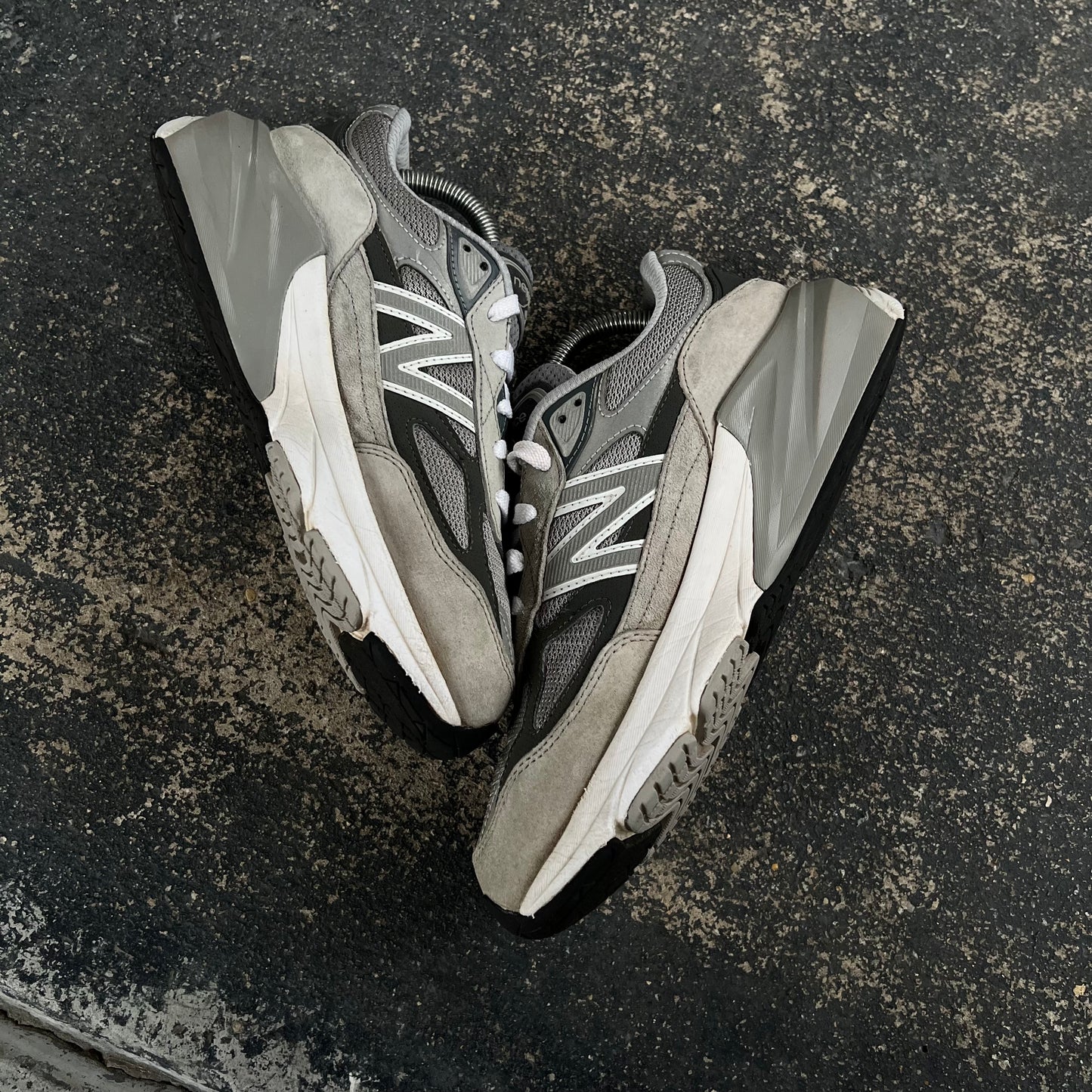 Grey/White New Balance 990V6