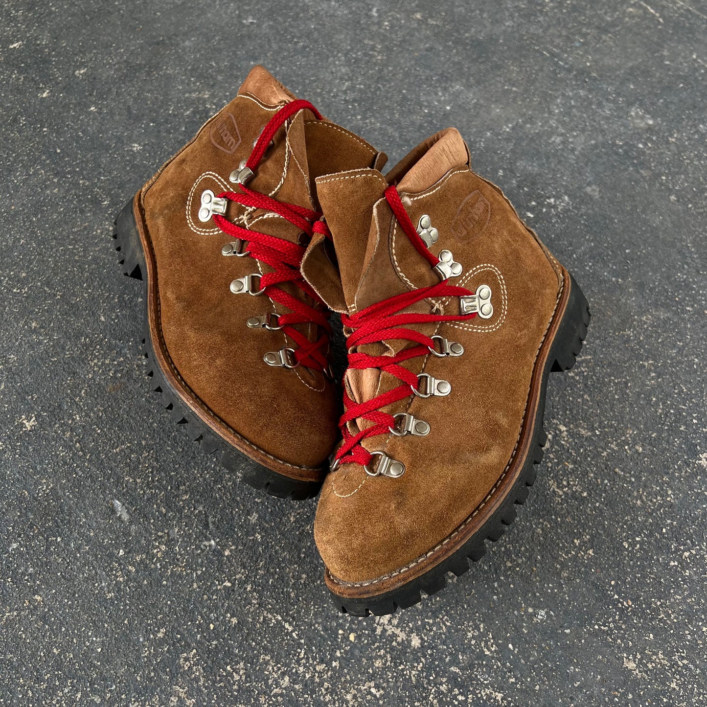 Vintage Dunham Suede Boots