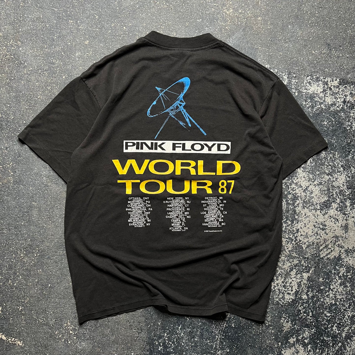 Vintage 1987 Pink Floyd Tour Tee