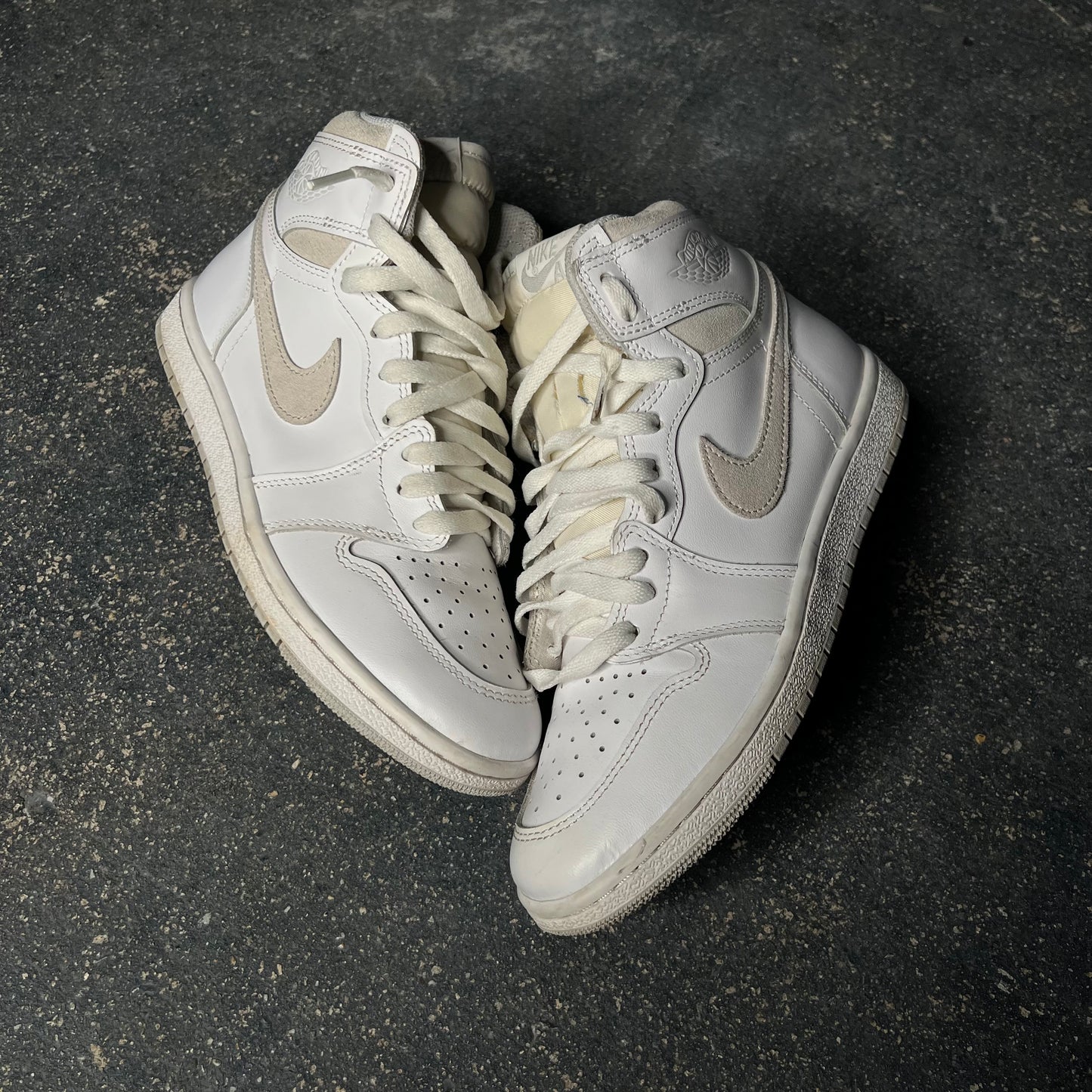 Nike Air Jordan 1 High OG 85 White/Grey