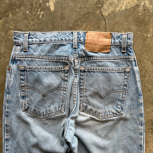 Vintage 90’s Levis 550 Denim