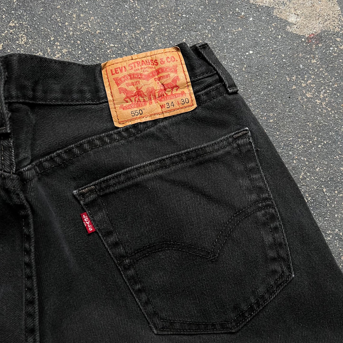 2000’s Levi’s 550 Black Denim