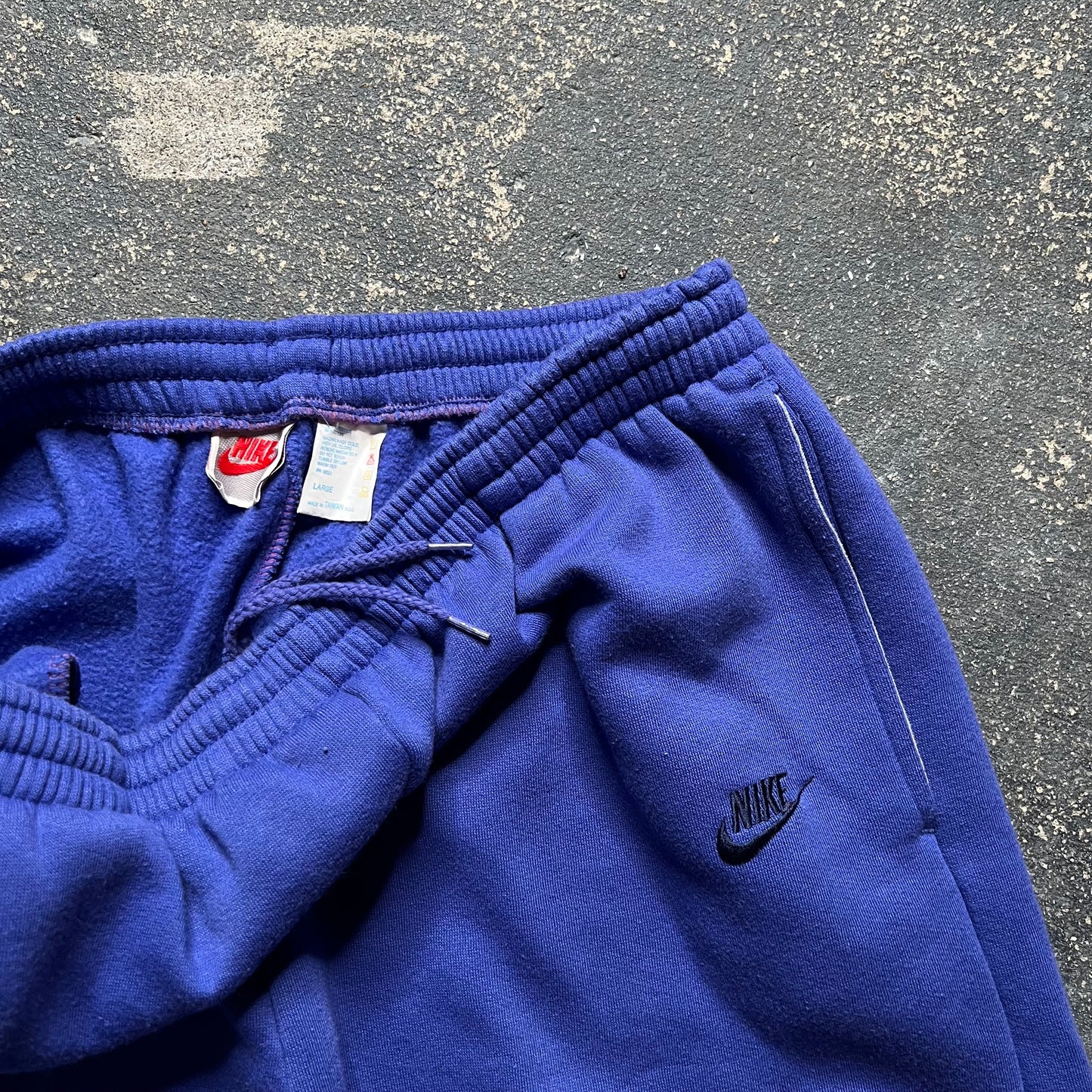 Vintage 90’s Nike SweatPants