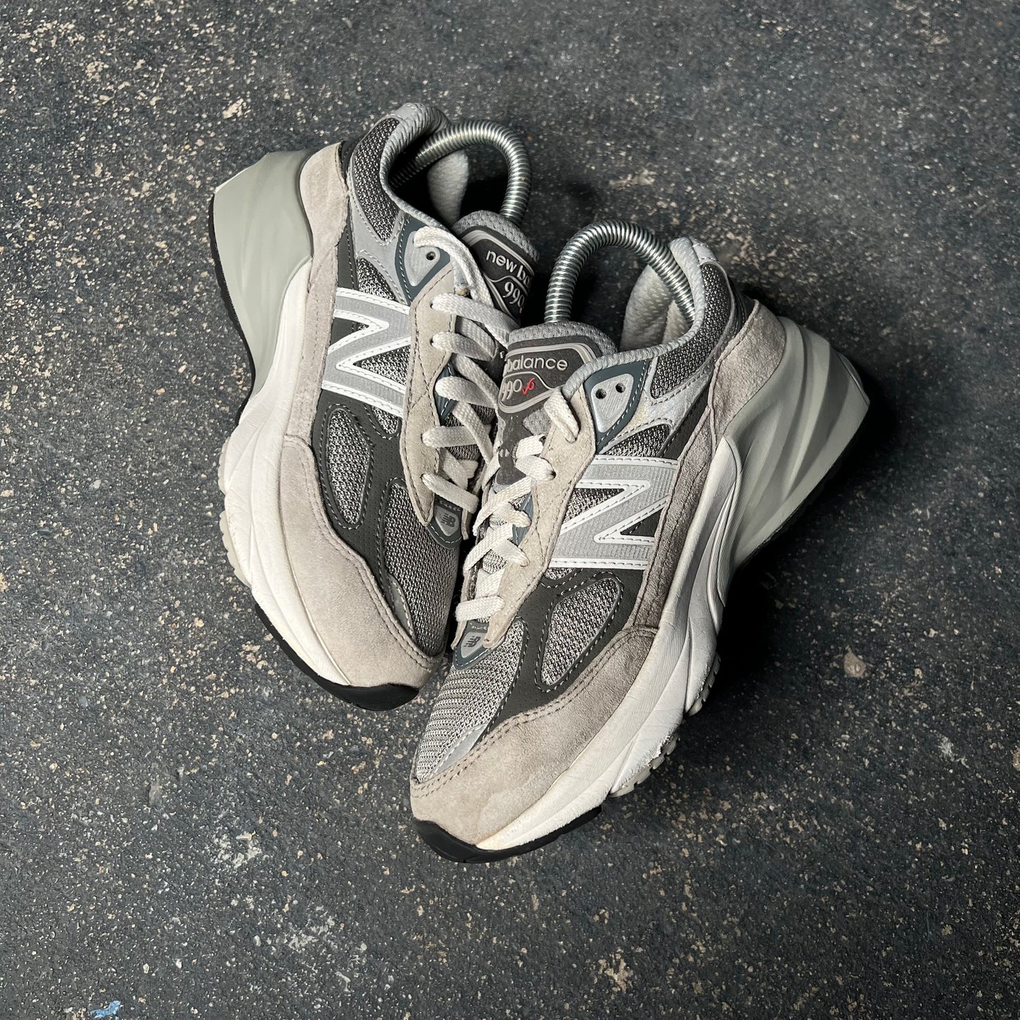 2022 New Balance 990V6 Grey