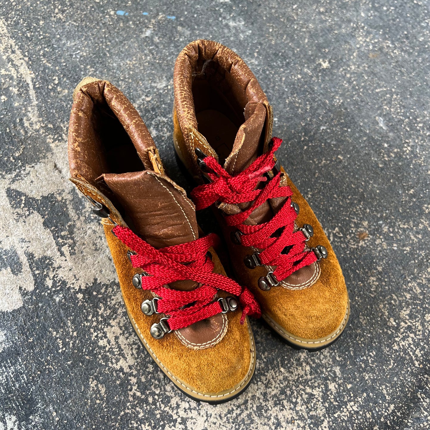 Vintage 80's Montgomery Ward Boot’s