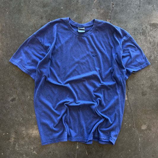 2000’s Nike Essential Tee