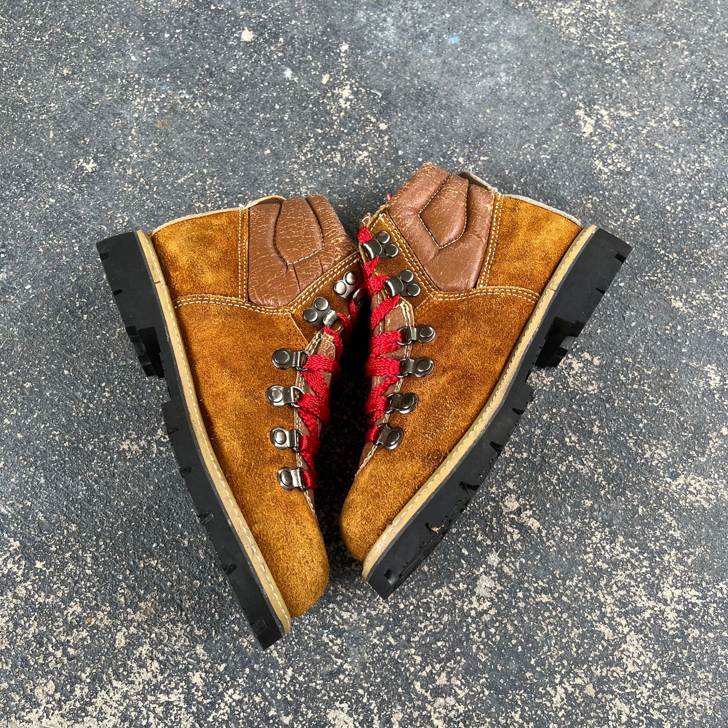 Vintage 80's Montgomery Ward Boot’s