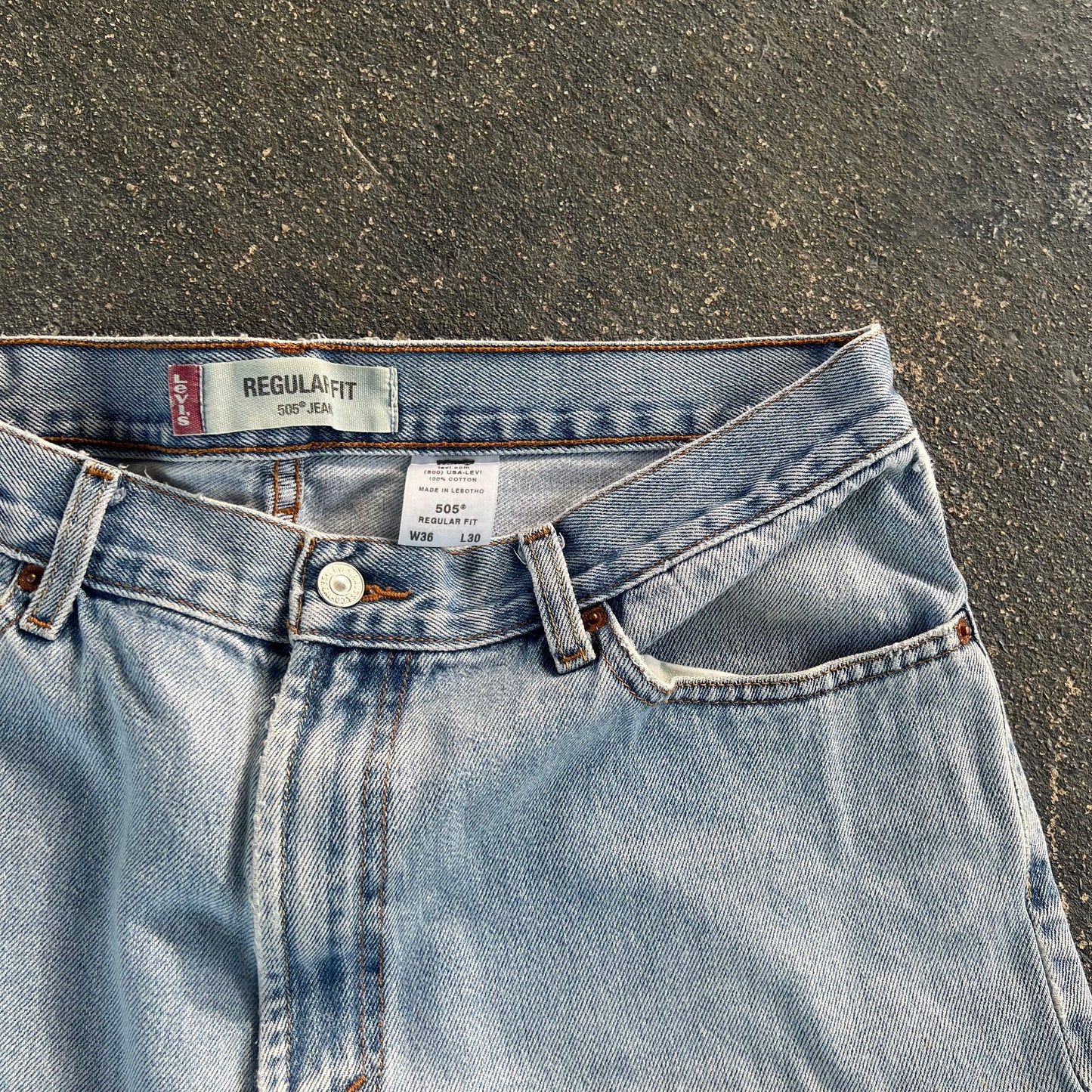 2000’s Levi’s 505 Denim