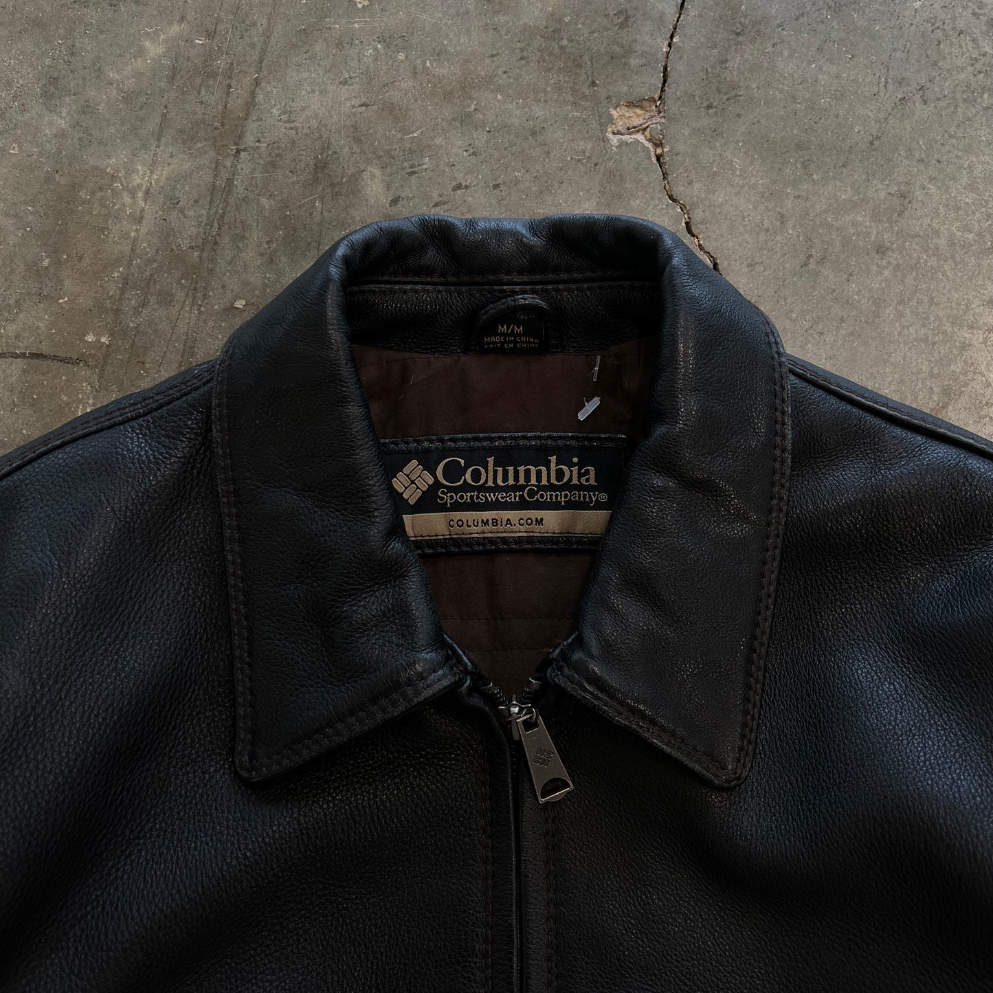 2000’s Columbia Sportswear Leather