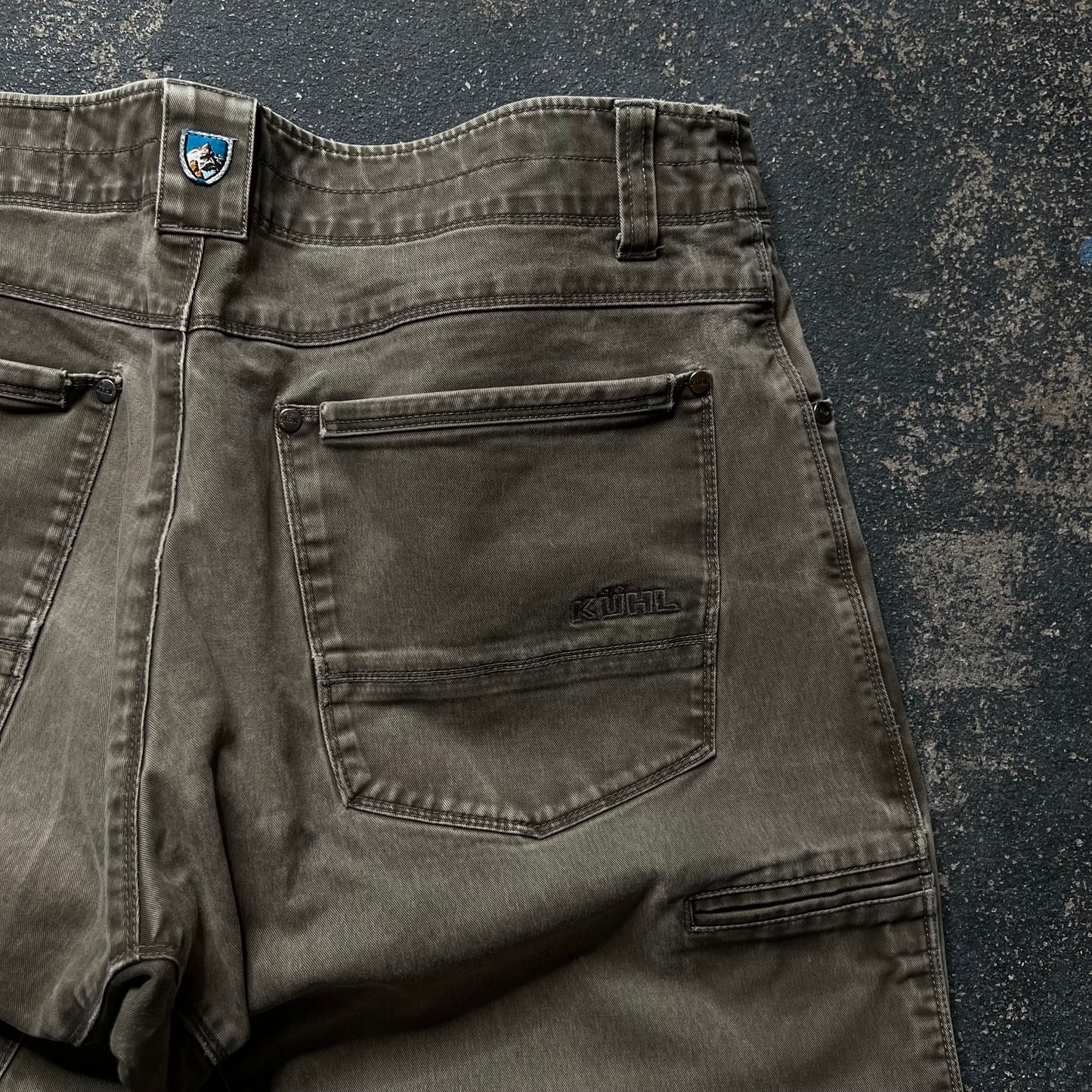 2000’s Kuhl Ryder Patina Dye Pants