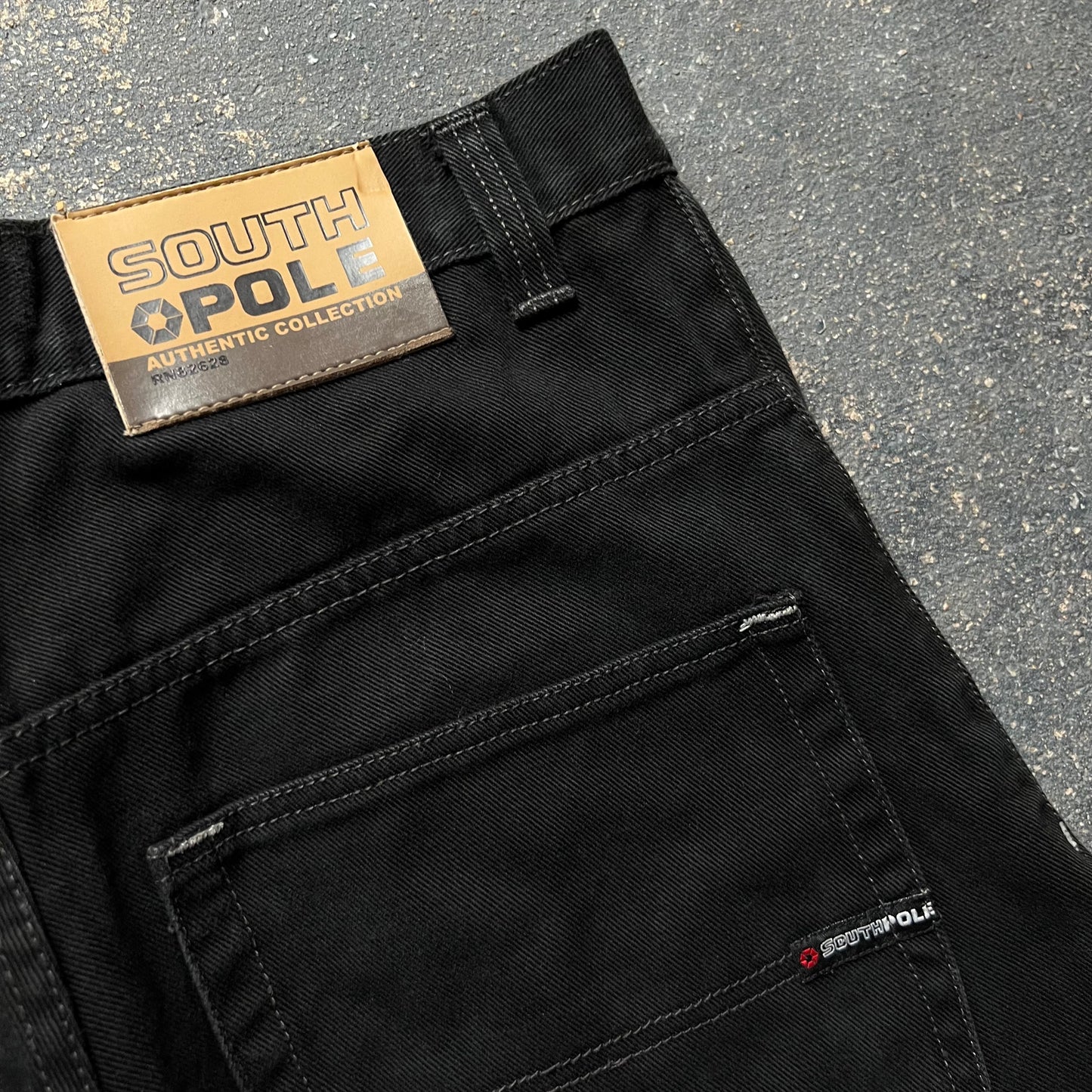 2000’s SouthPole Black Jorts